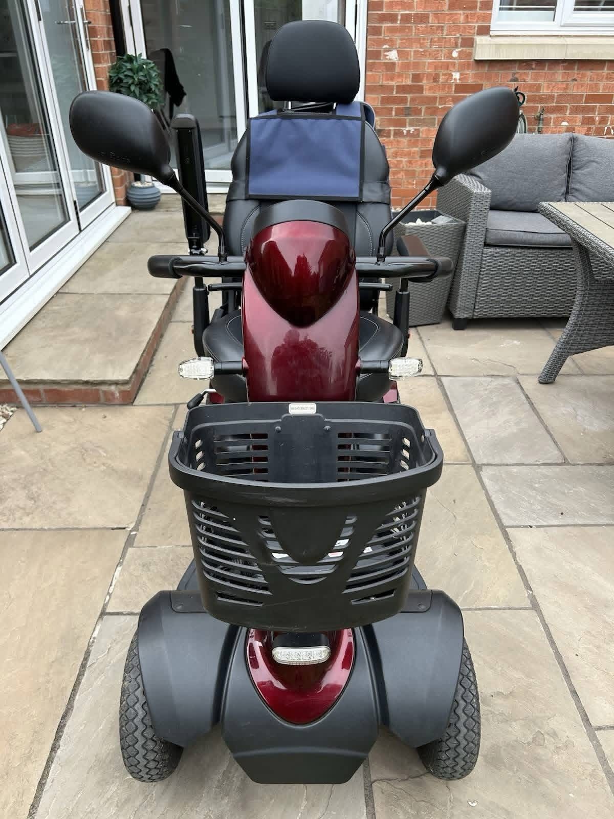 Excel Roadster DX8 mobility scooter. - view 2