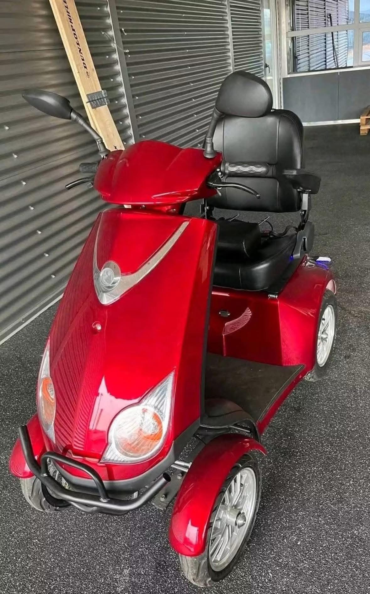 Red Elephant Heavy duty 4 wheel Mobility Scooter  - view 2