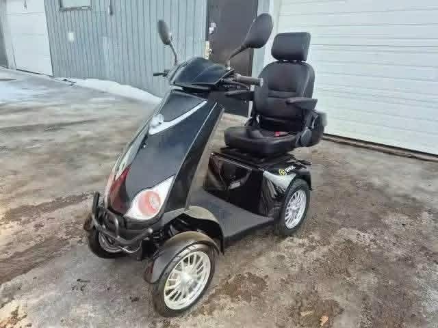 Green Power BL800 Mobility scooter  - view 2