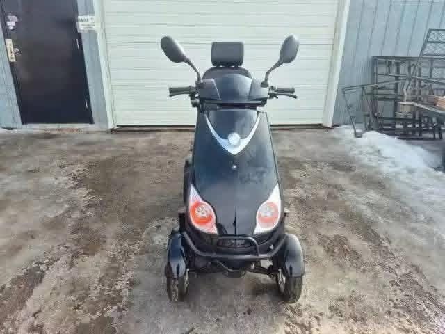Green Power BL800 Mobility scooter  - view 3