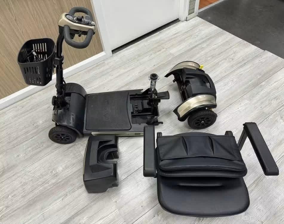 Excel Xena Demountable mobility scooter  - view 3