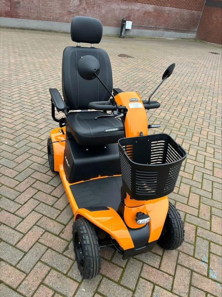 Pride Pursuit 2.0 Mobility scooter - view 3