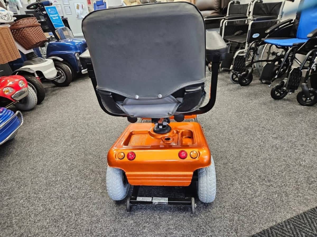Roma Sovereign 4 mobility scooter  - view 4
