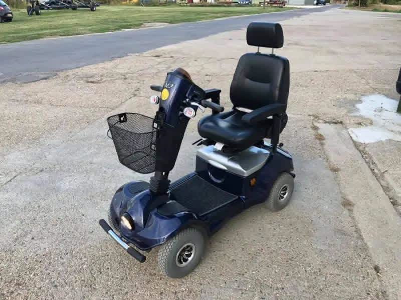 Mercury Regatta mobility scooter  - view 3