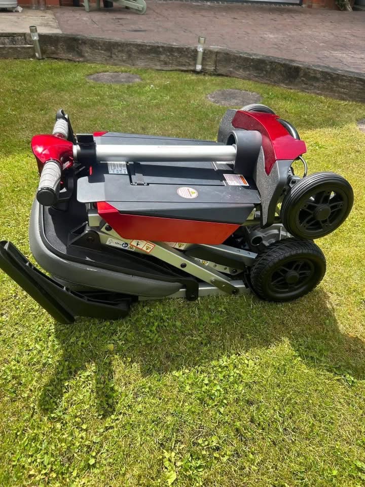 Drive Autofold 4 Wheel Automatic Folding Mobility Scooter - view 5