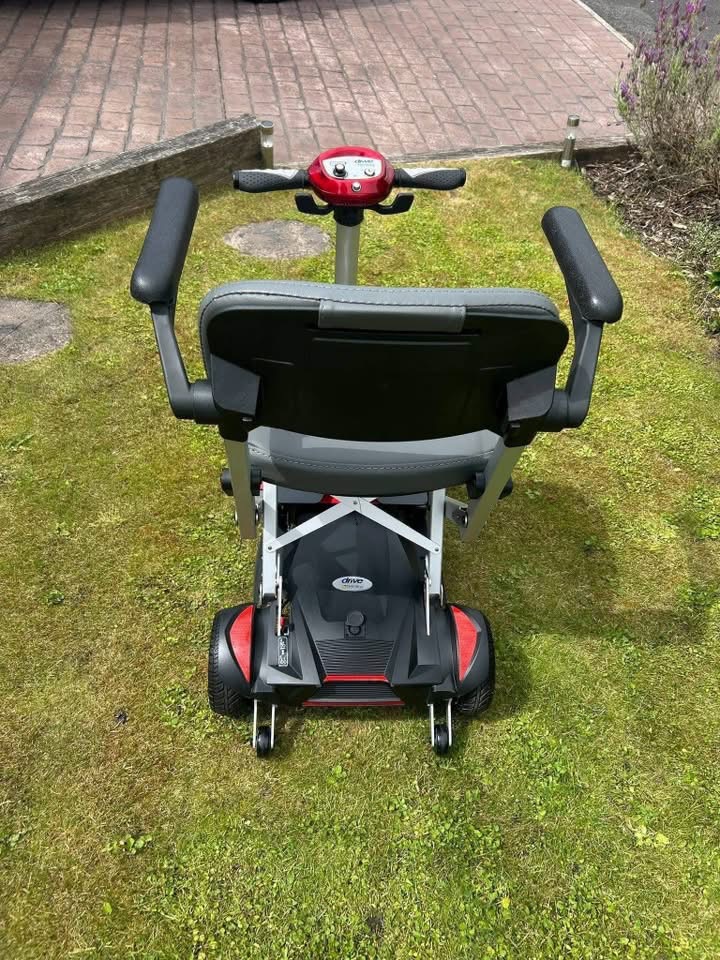 Drive Autofold 4 Wheel Automatic Folding Mobility Scooter - view 8